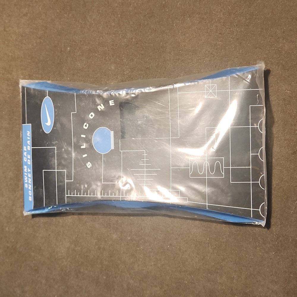 NIKE silicone swim cap